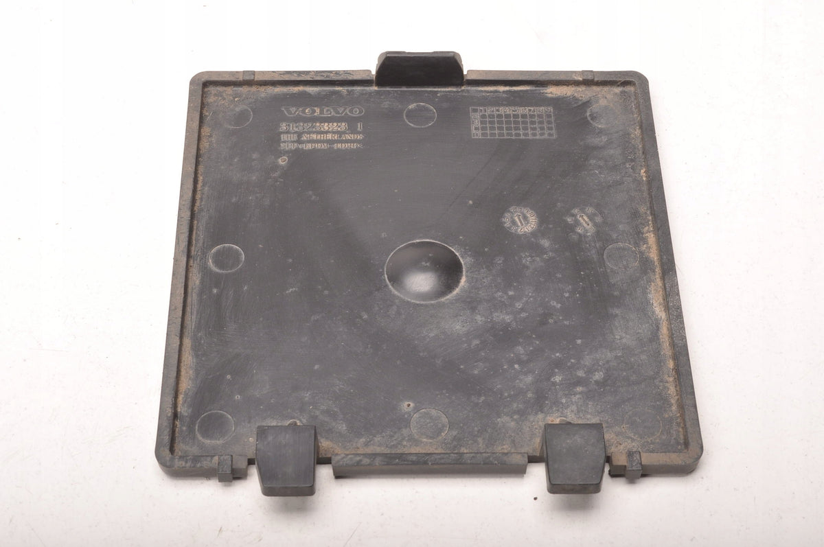 VOLVO V40 II BUMPER PLATE COVER 31323323