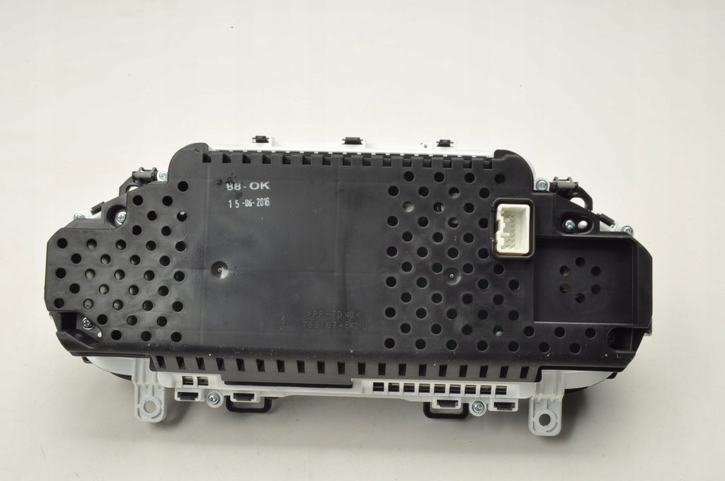 VOLVO V40 II COUNTER CLOCKS 31433515 UK