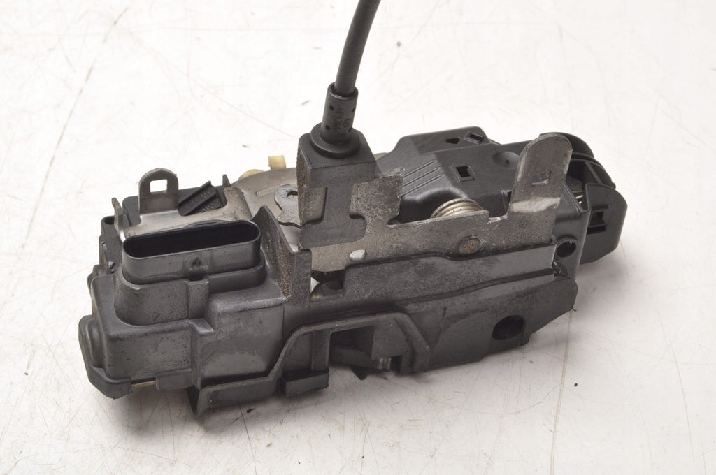 VOLVO V40 II DOOR LOCK LEFT FRONT 31440391