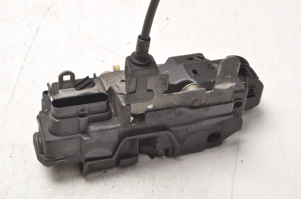 VOLVO V40 II DOOR LOCK LEFT FRONT 31440391