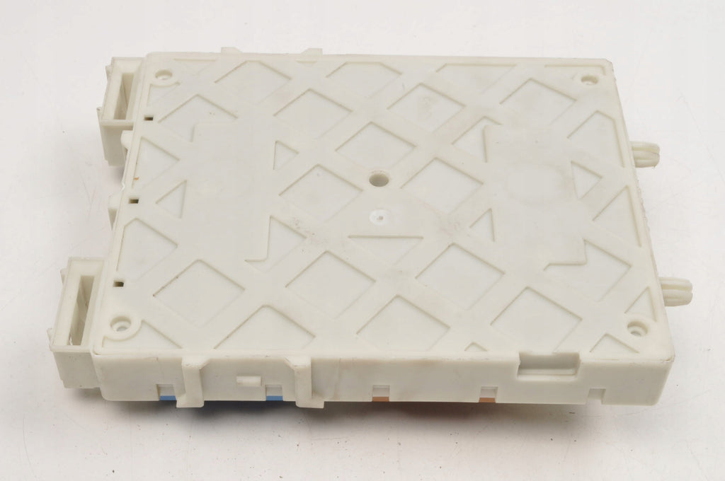 VOLVO V40 II FUSE BOX 31453131