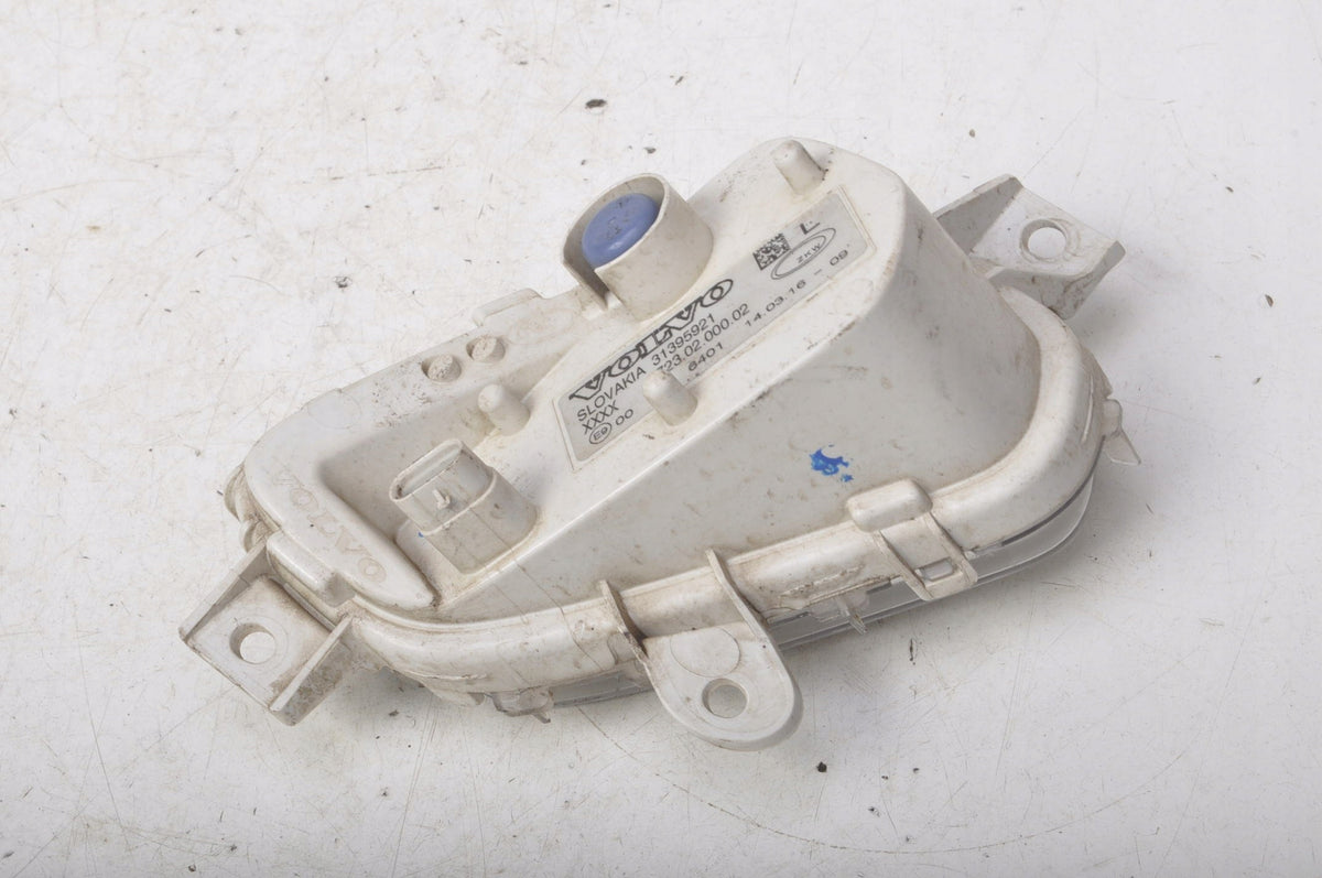 VOLVO V40 II HALOGEN LEFT LED LAMP 31395921