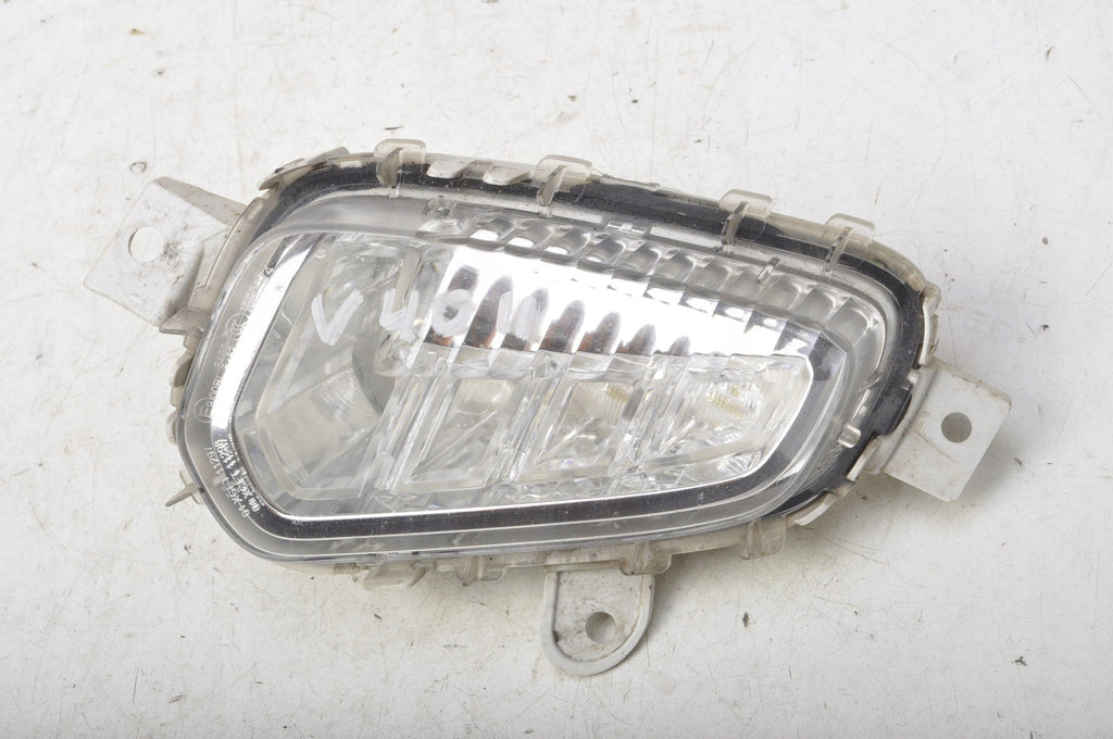 VOLVO V40 II HALOGEN LEFT LED LAMP 31395921