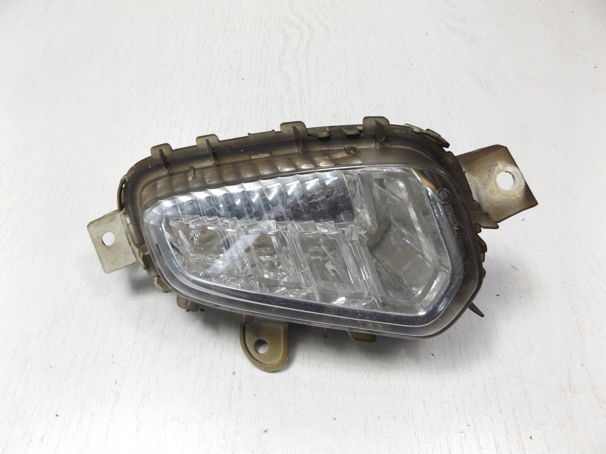VOLVO V40 II HALOGEN RIGHT 31323116