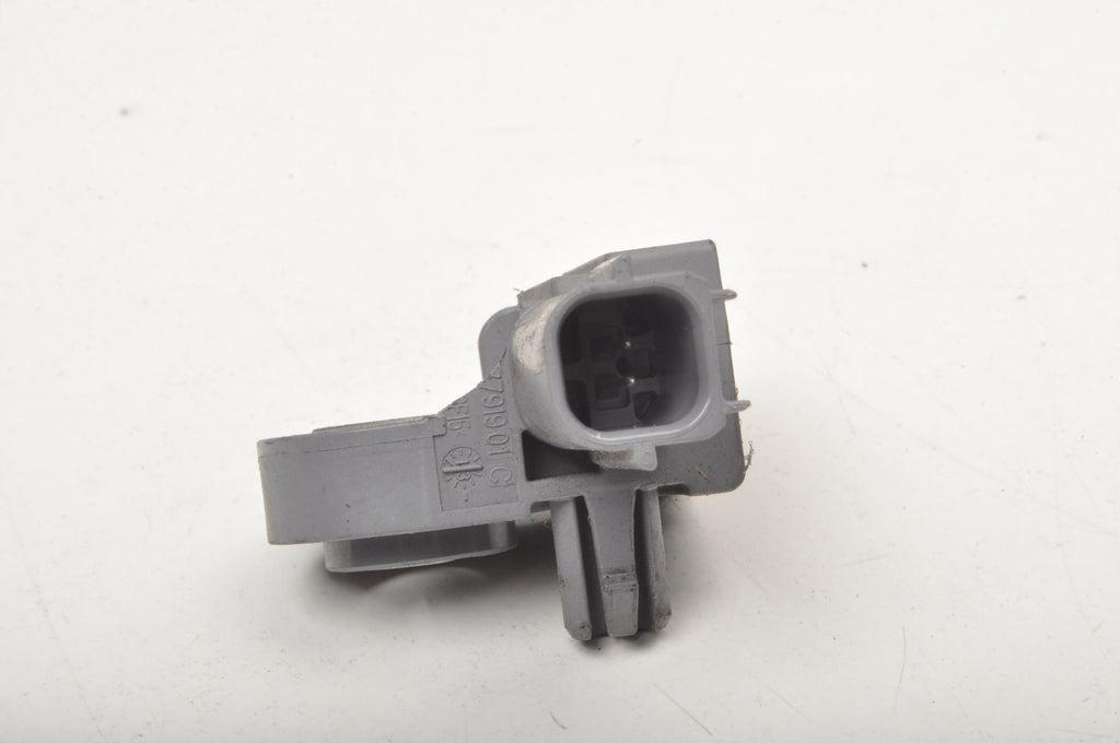 VOLVO V40 II IMPACT SENSOR 31387312