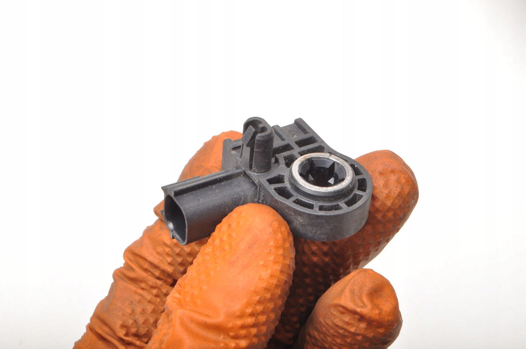 VOLVO V40 II IMPACT SENSOR 31387892