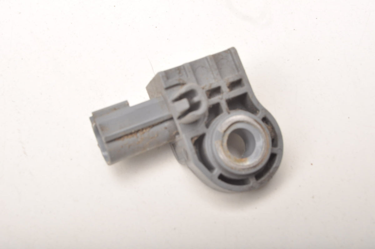VOLVO V40 II IMPACT SENSOR 31406537