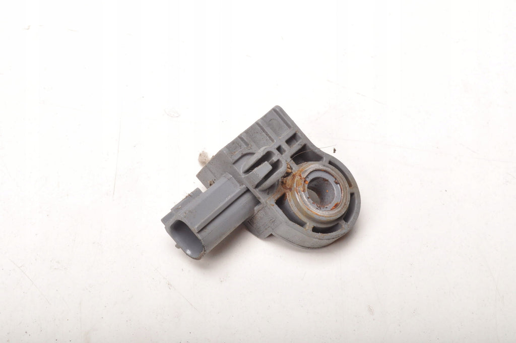 VOLVO V40 II IMPACT SENSOR 31406537