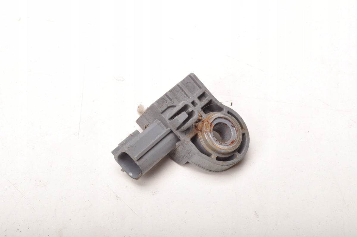 VOLVO V40 II IMPACT SENSOR 31406537