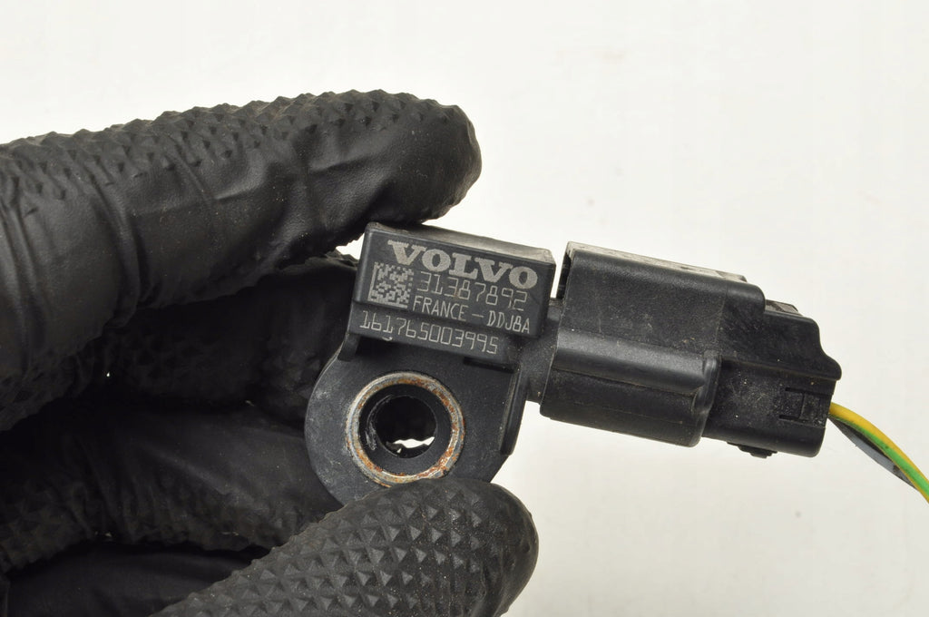 VOLVO V40 II IMPACT SENSOR PLUG 31387892