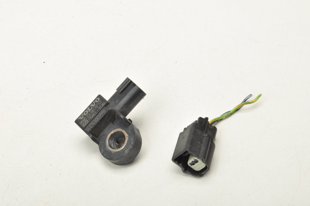 VOLVO V40 II IMPACT SENSOR PLUG 31387892