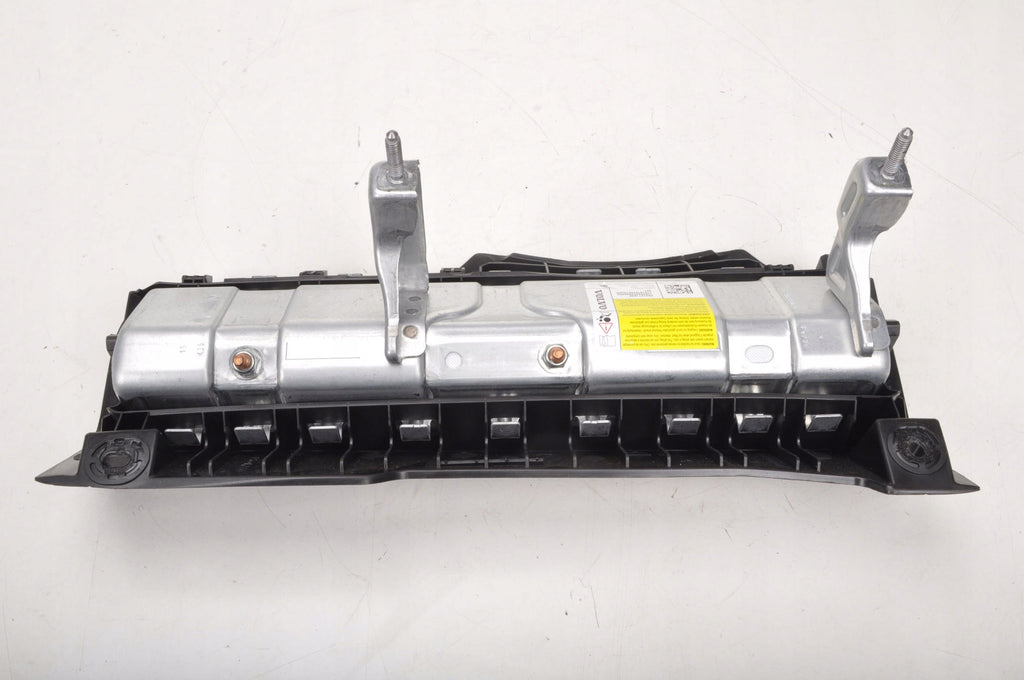 VOLVO V40 II KNEE CUSHION P031271434 ENGLISH