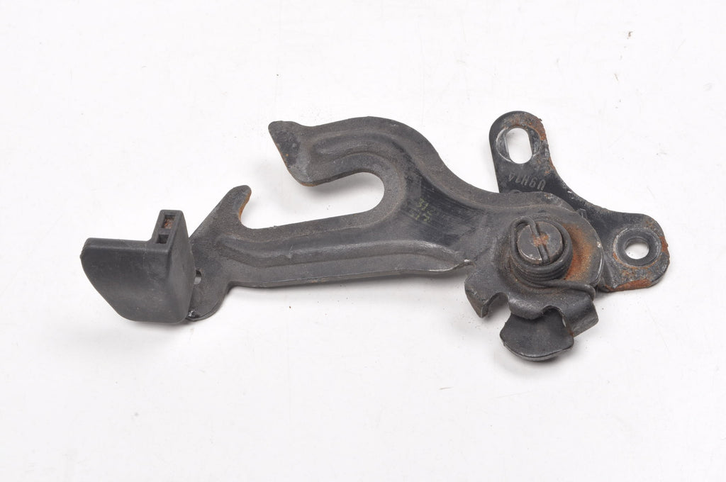 VOLVO V40 II LOCK SAFETY LATCH MASK U9H1A