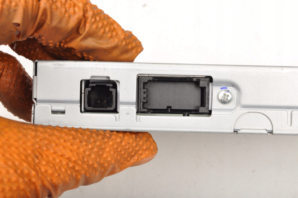 VOLVO V40 II RELAY MODULE 31427225 DAB