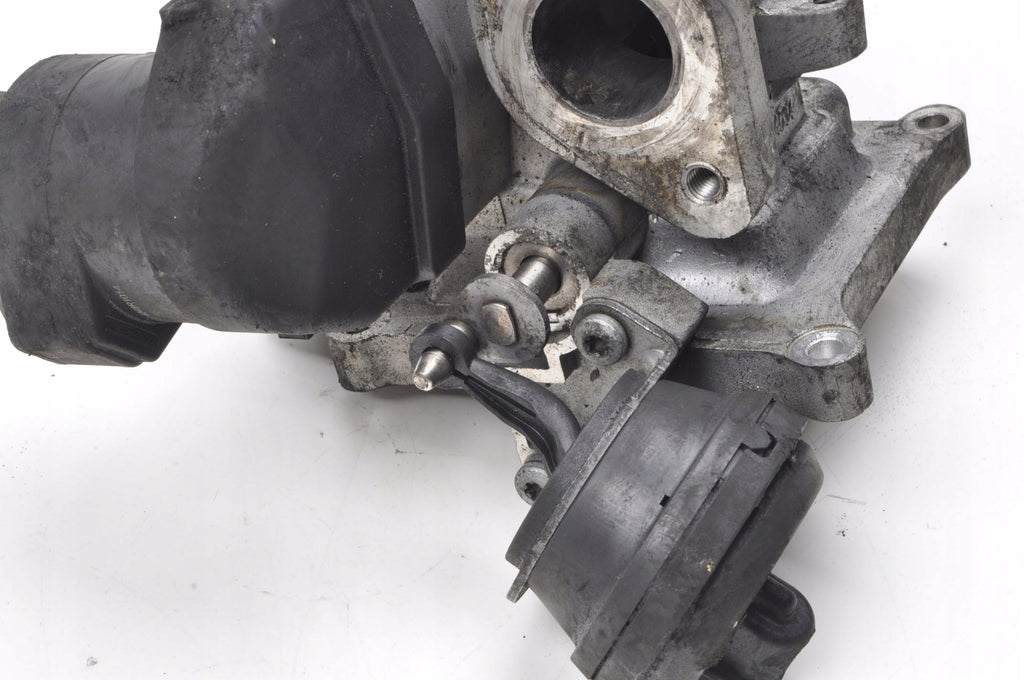 VOLVO V40 II S60 II S80 II V60 XC60 II XC70 II D2 D3 D4 31422119 VALVE EGR