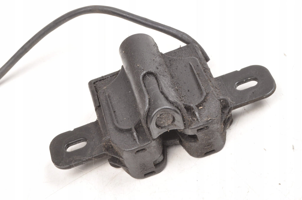VOLVO V40 II S60 II V60 MASK LOCK 31371016