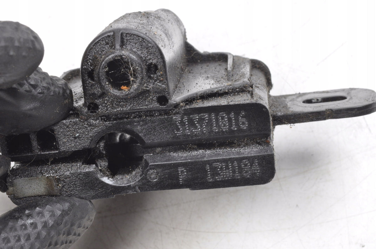VOLVO V40 II S60 II V60 MASK LOCK 31371016