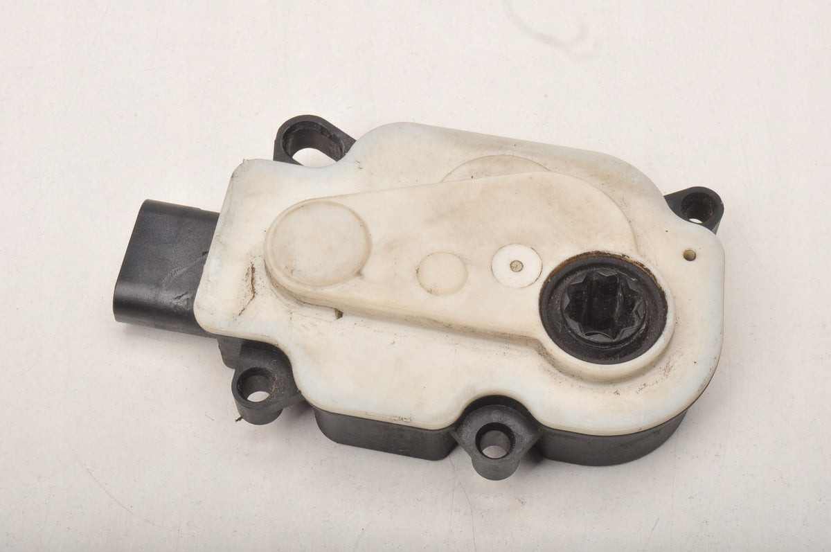 VOLVO V40 II S60 II V60 XC60 S80 II V70 III SHUTTER MOTOR LIFT 31455612