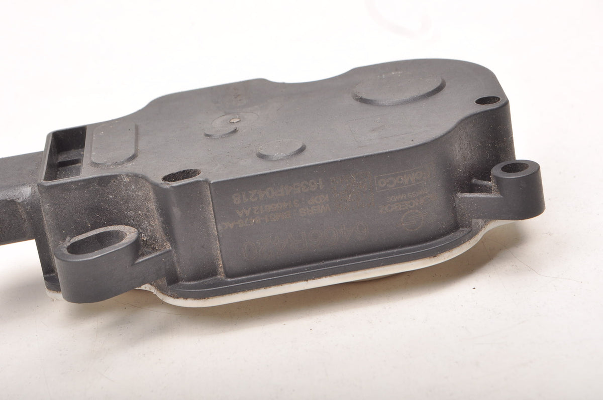 VOLVO V40 II S60 II V60 XC60 S80 II V70 III SHUTTER MOTOR LIFT 31455612
