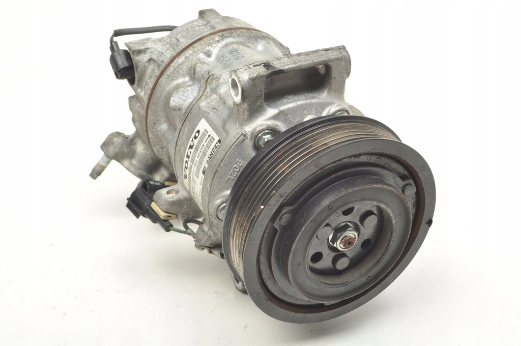 VOLVO V40 II S90 II XC90 II 2.0 D5 D4 190KM AIR CONDITIONING COMPRESSOR 31469966