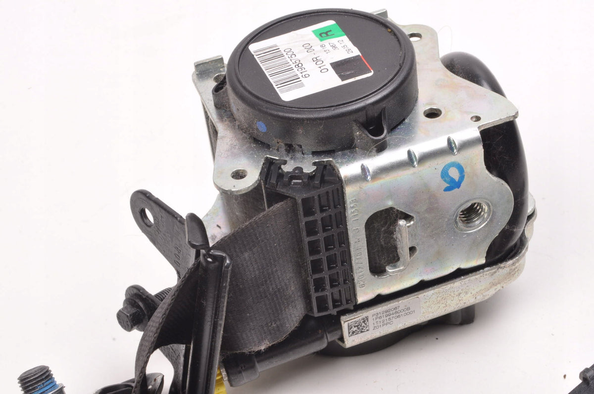 VOLVO V40 II SEAT BELT RIGHT FRONT 31292067