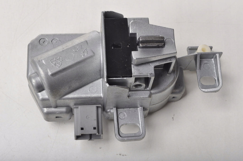 VOLVO V40 II STEERING WHEEL LOCK P31340956