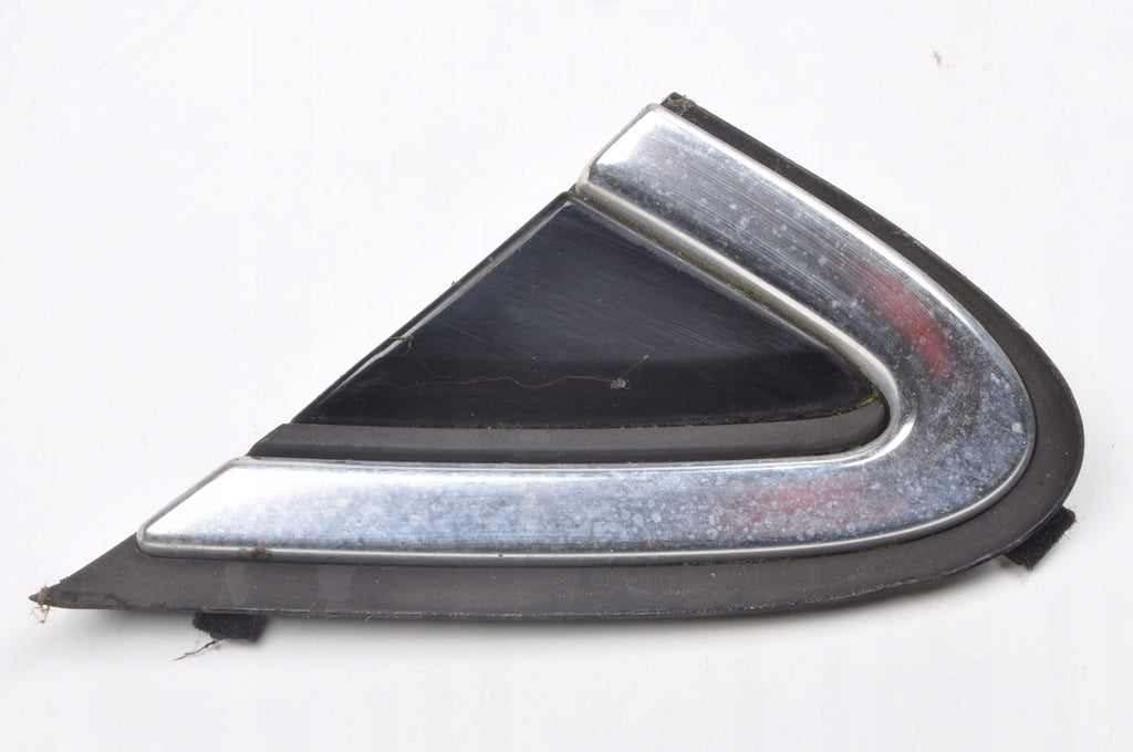 VOLVO V40 II TRIANGLE FENDER GUARD LEFT 31349229 31290675