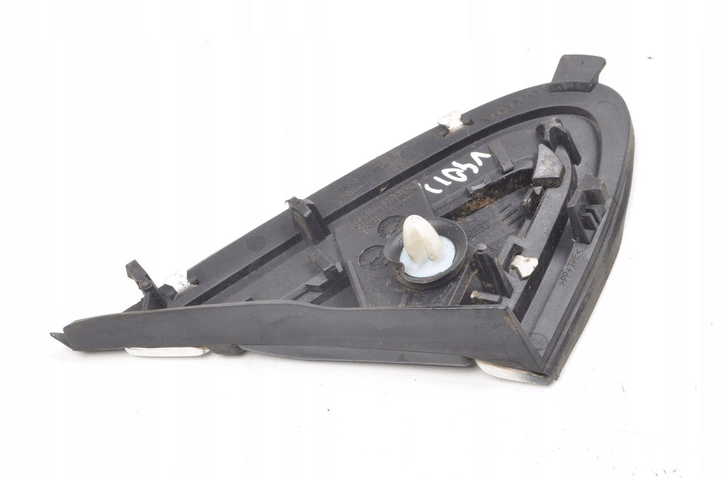 VOLVO V40 II TRIANGLE FENDER GUARD LEFT 31349229