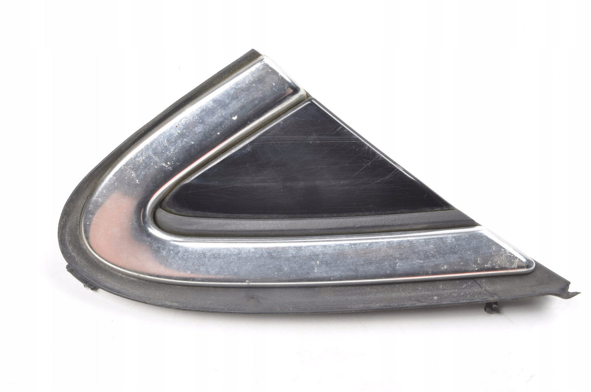 VOLVO V40 II TRIANGLE FENDER GUARD RIGHT 31391031 31349230