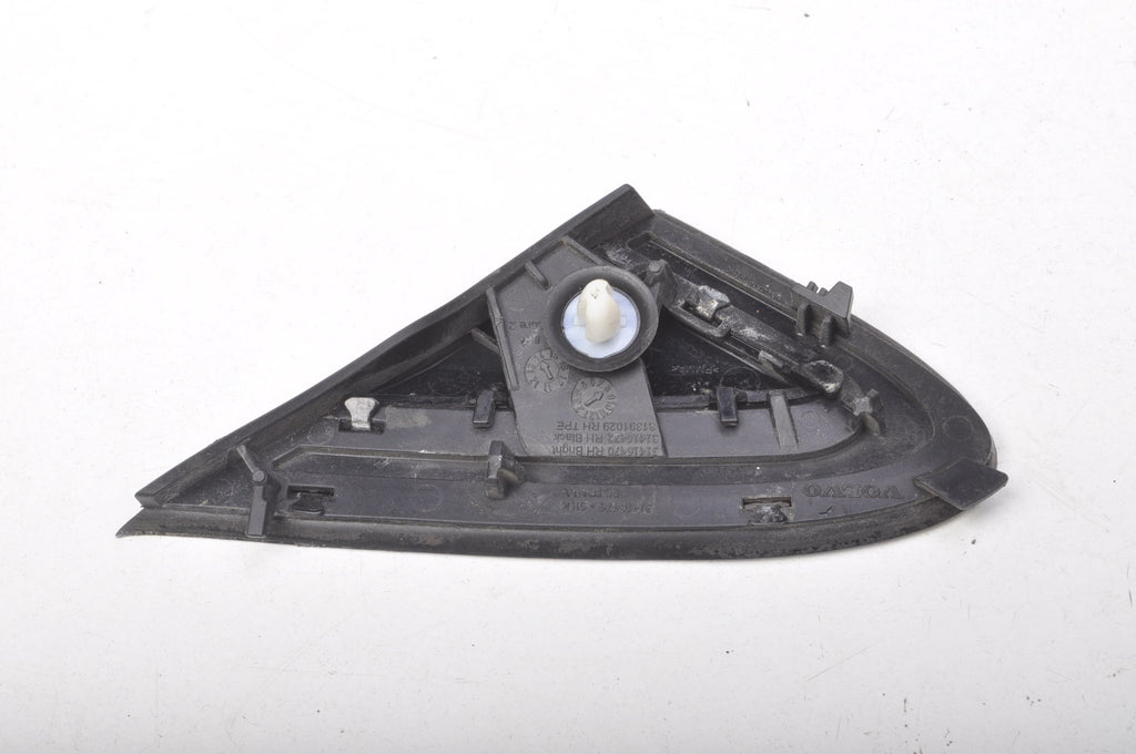 VOLVO V40 II TRIANGLE FENDER GUARD RIGHT 31416474