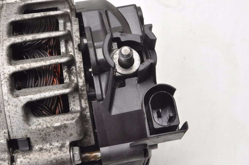 VOLVO V40 II V60 1.6 D2 114KM ALTERNATOR 31419219