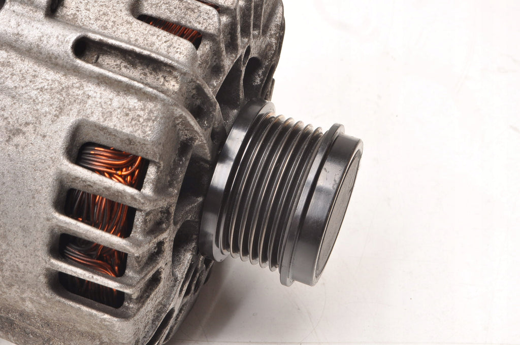 VOLVO V40 II V60 1.6 D2 114KM ALTERNATOR 31419219
