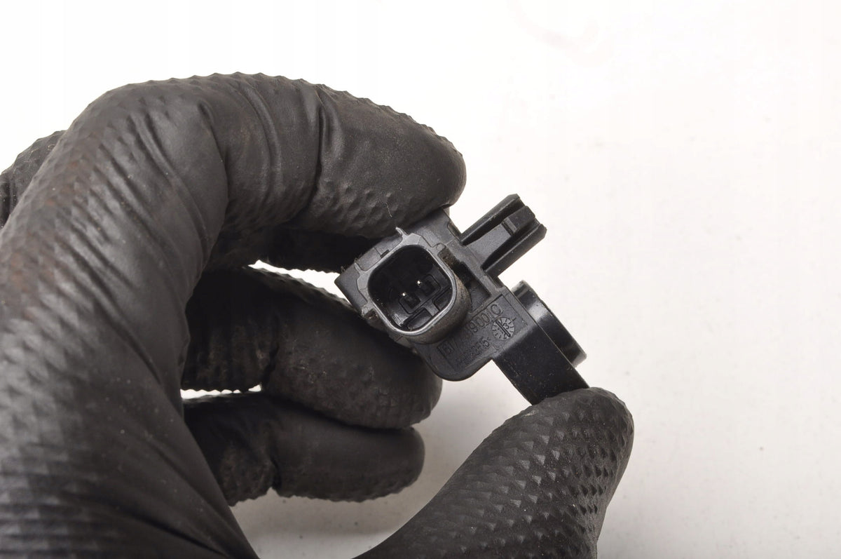 VOLVO V40 II V60 S60 II IMPACT SENSOR 31387313