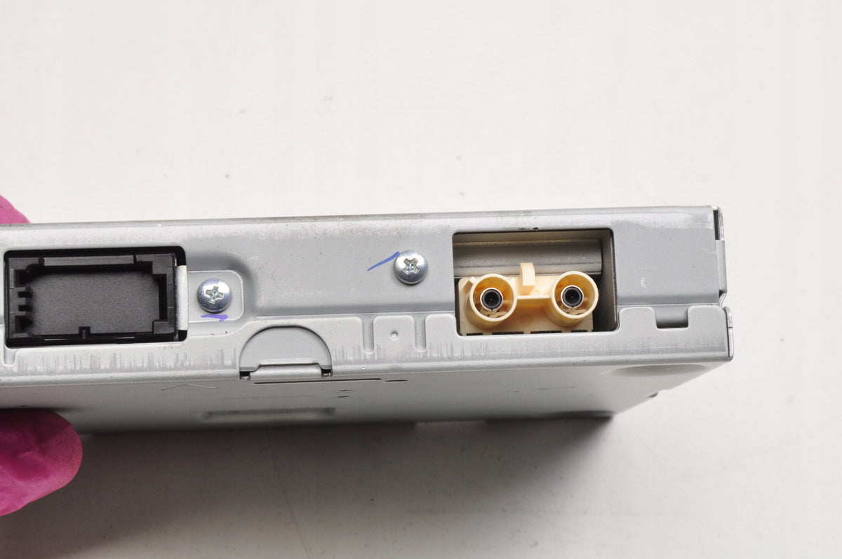 VOLVO V40 II V60 S60 XC60 AND ANTENNA AMPLIFIER 31667457