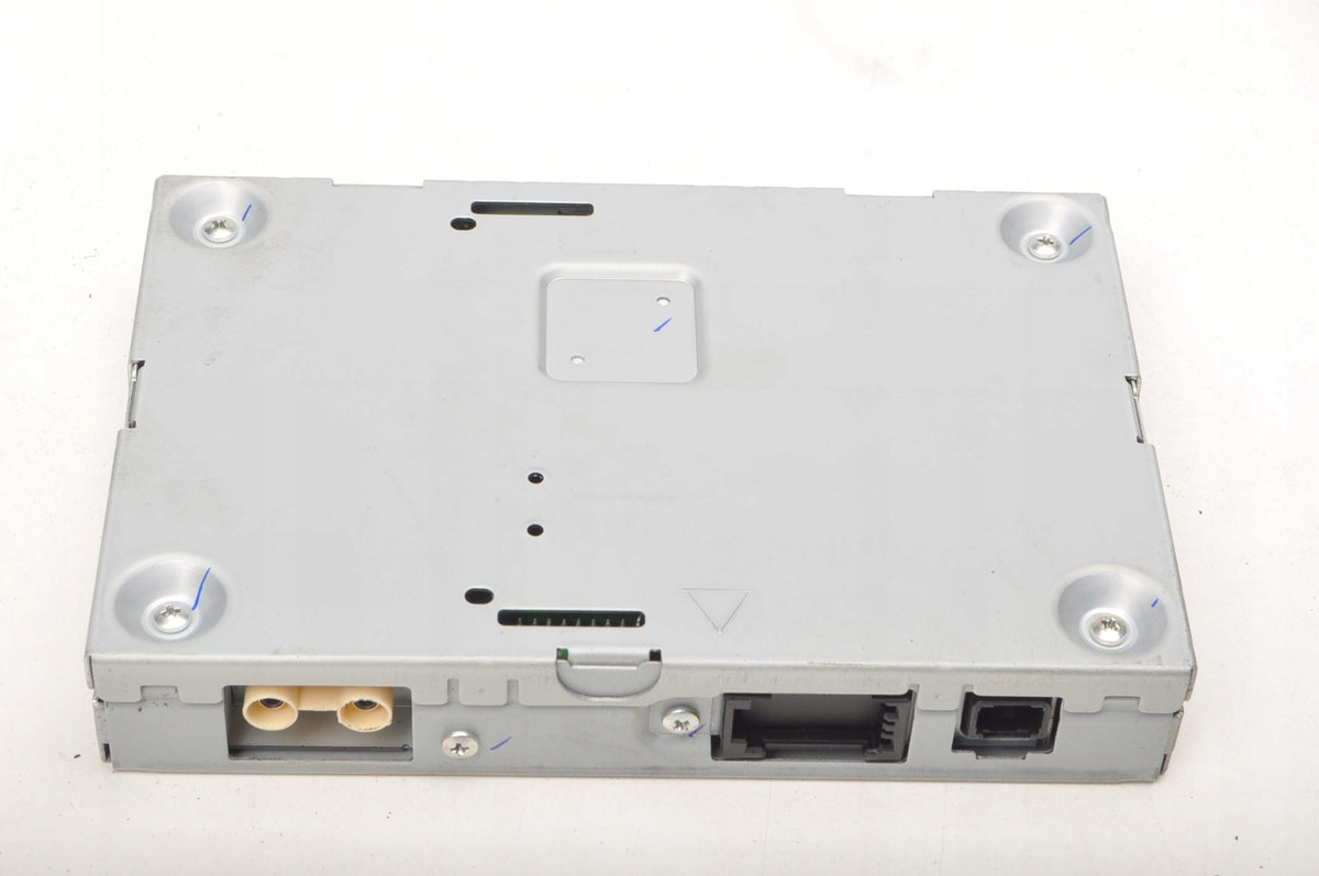 VOLVO V40 II XC60 AND V60 S60 ANTENNA AMPLIFIER 31667457