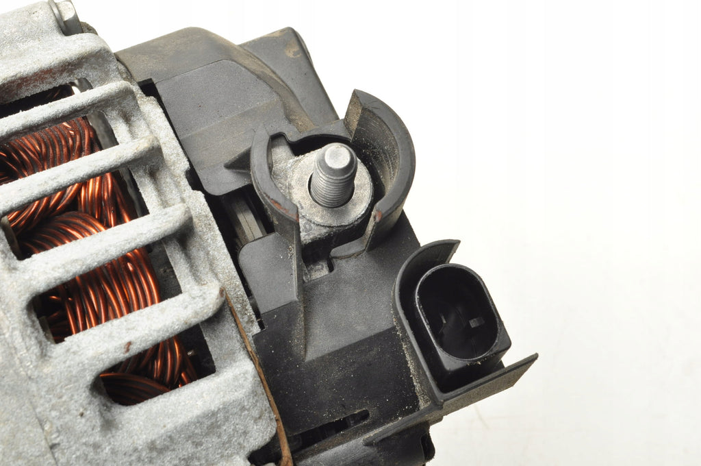 VOLVO V40 S60 II V60 1.6 D2 114KM ALTERNATOR 31285399