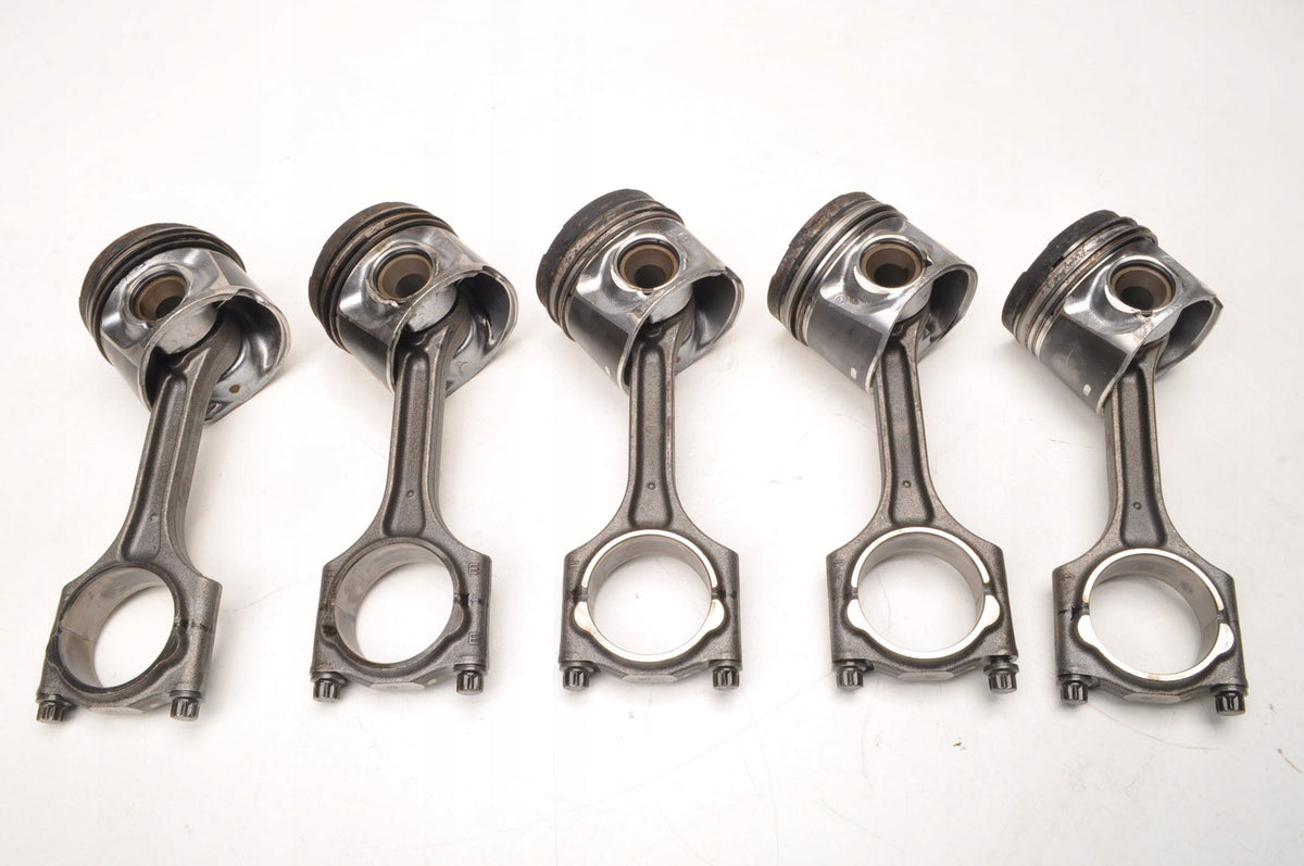 VOLVO V40 V60 XC60 V70 S80 2.0 D3 136KM PISTON WITH CONNECTING ROD 81L123 D4204T9
