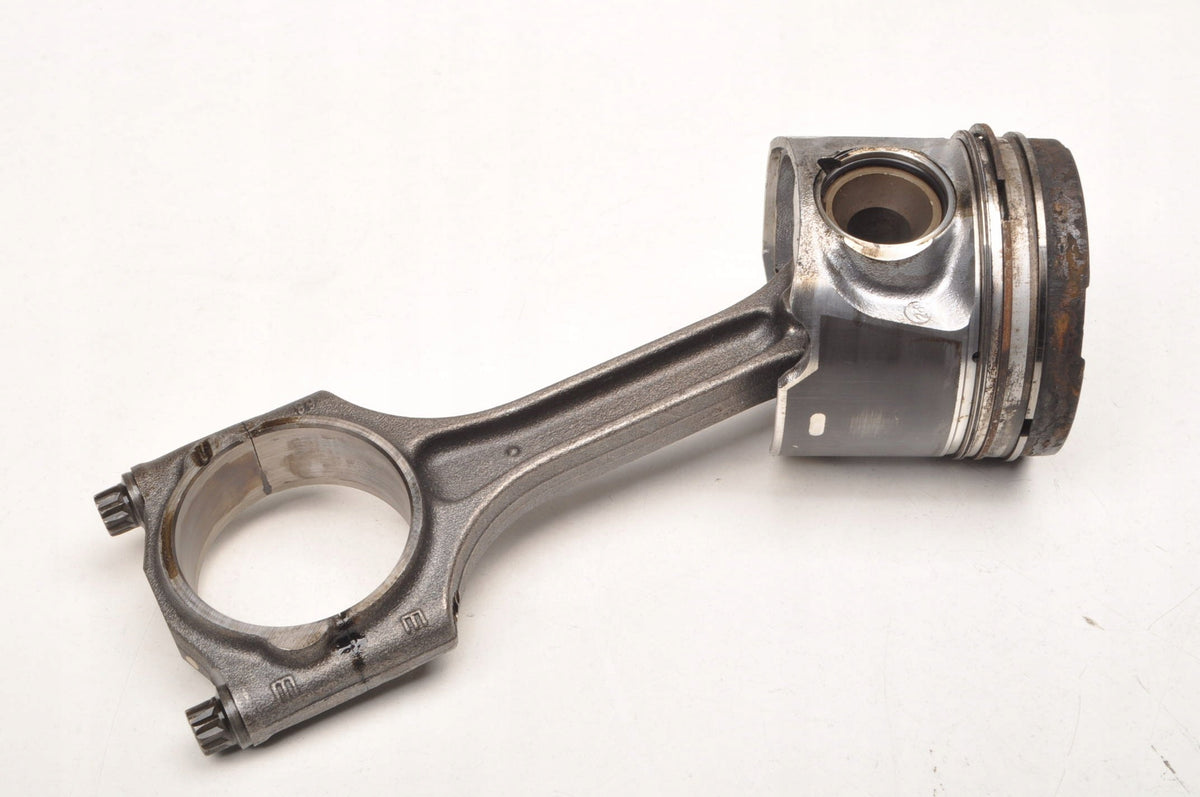 VOLVO V40 V60 XC60 V70 S80 2.0 D3 136KM PISTON WITH CONNECTING ROD 81L123 D4204T9