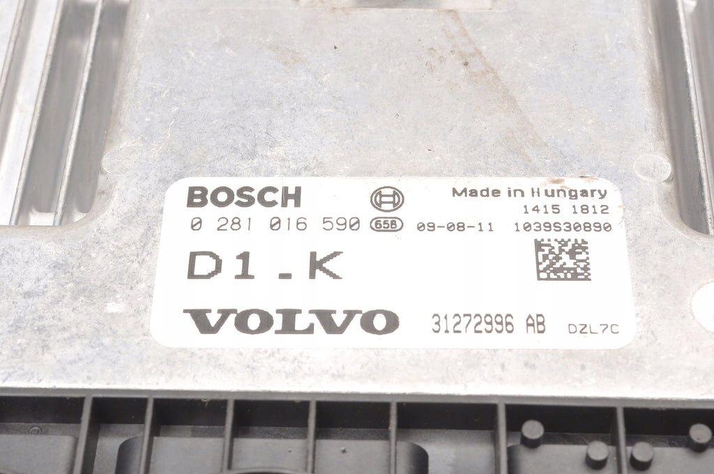 VOLVO V50 COMPUTER ENGINE DRIVER 31272996
