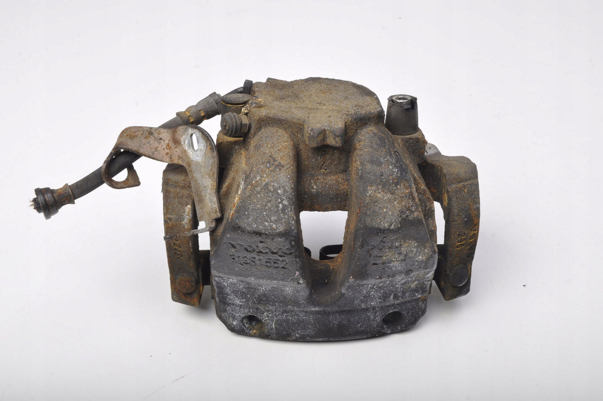 VOLVO V60 18 BRAKE CALIPER RIGHT FRONT 31381552