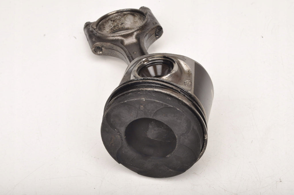 VOLVO V60 I S60 II V70 III XC60 2.0 D3 163KM D5204T7 PISTON + CONNECTING ROD