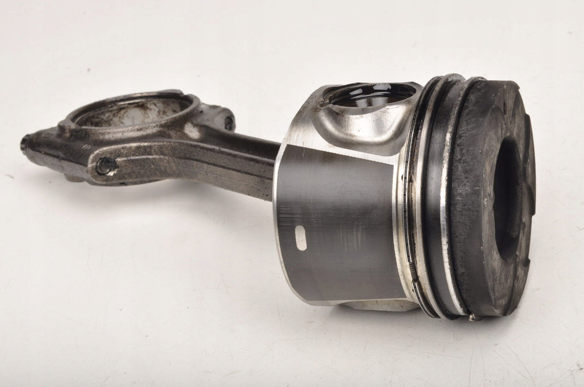 VOLVO V60 I S60 II V70 III XC60 2.0 D3 163KM D5204T7 PISTON + CONNECTING ROD