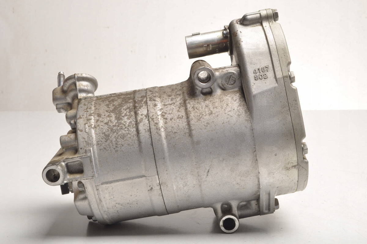 VOLVO V60 II 2.0 T6 Plug-in Hybrid AIR CONDITIONING COMPRESSOR 32260523 2020R