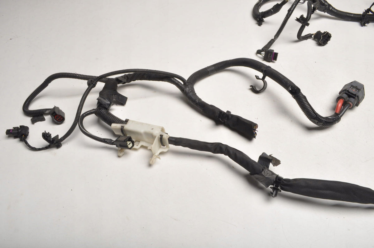 VOLVO V60 II BUNDLE ELECTRICAL INSTALLATION OF LAMPS