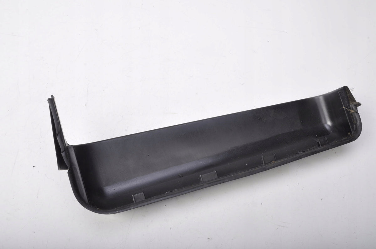 VOLVO V60 II COVER PLASTIC 32219360 2020R