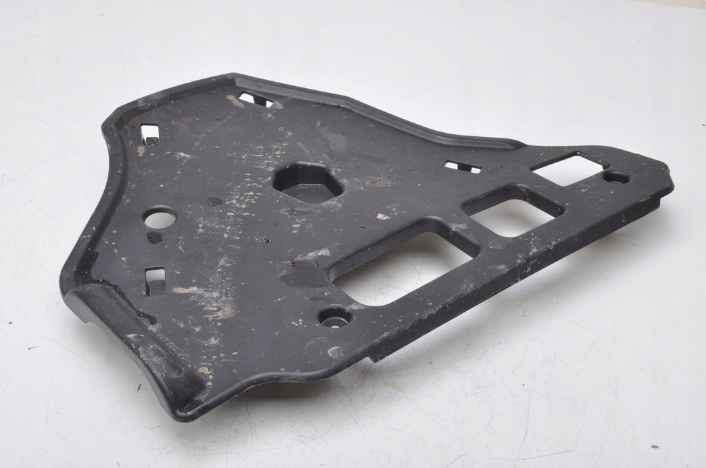 VOLVO V60 II COVER PLASTIC 32277408