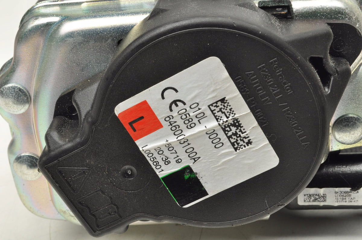 VOLVO V60 II SEAT BELT LEFT FRONT 31462740