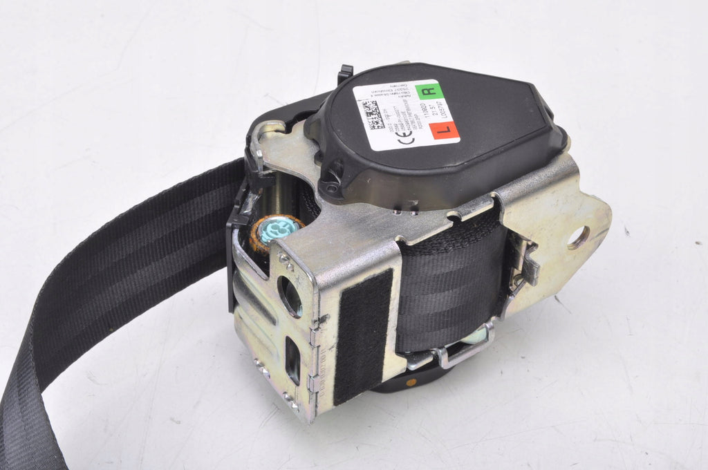 VOLVO V60 II SEAT BELT RIGHT REAR 2 ROW 31462756
