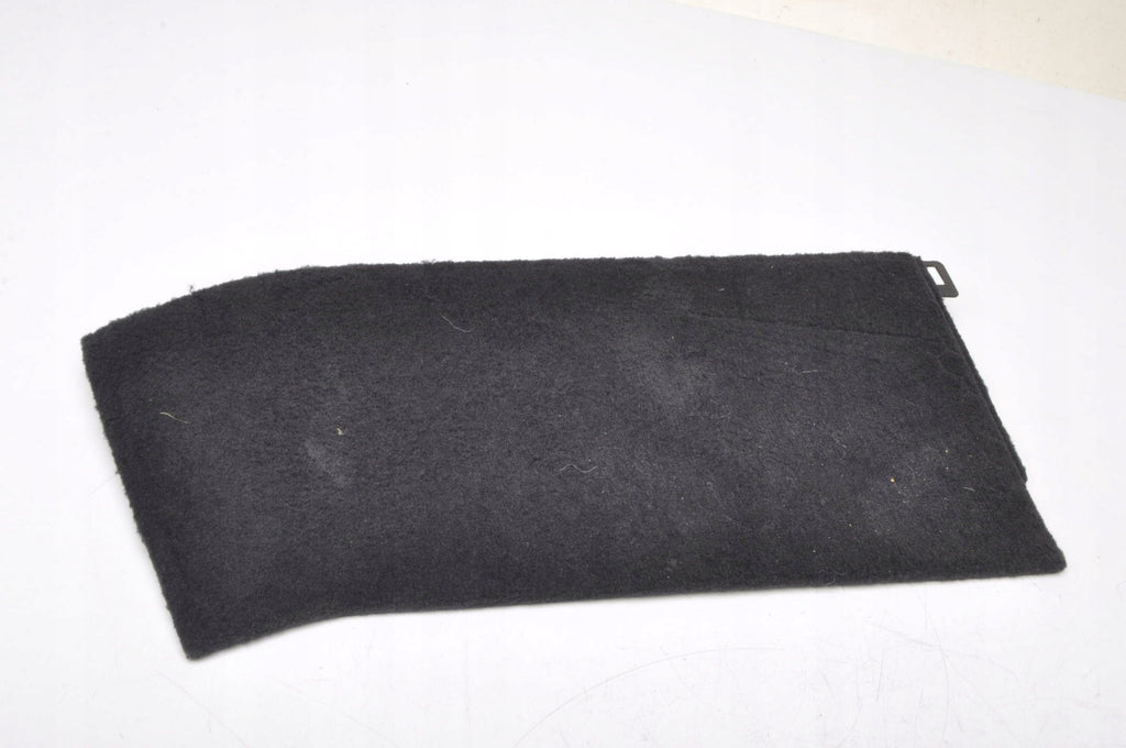 VOLVO V60 II TUNNEL COVER MIDDLE TUNNEL CAP RIGHT REAR 31497997