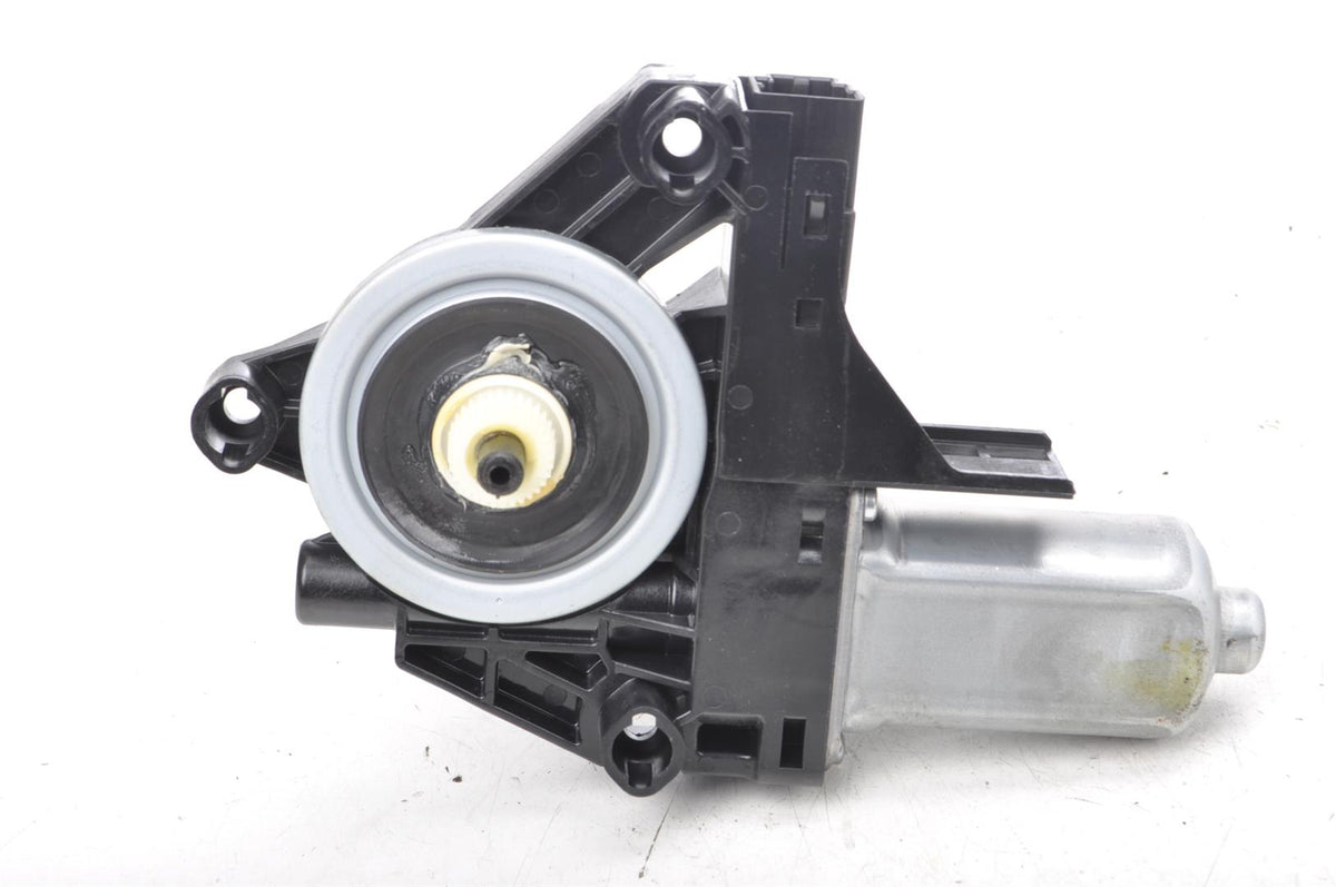 VOLVO V60 WINDSCREEN MOTOR RIGHT FRONT 966269-103